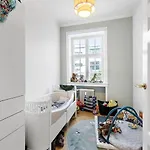 Luxury Family In Appartement Copenhague